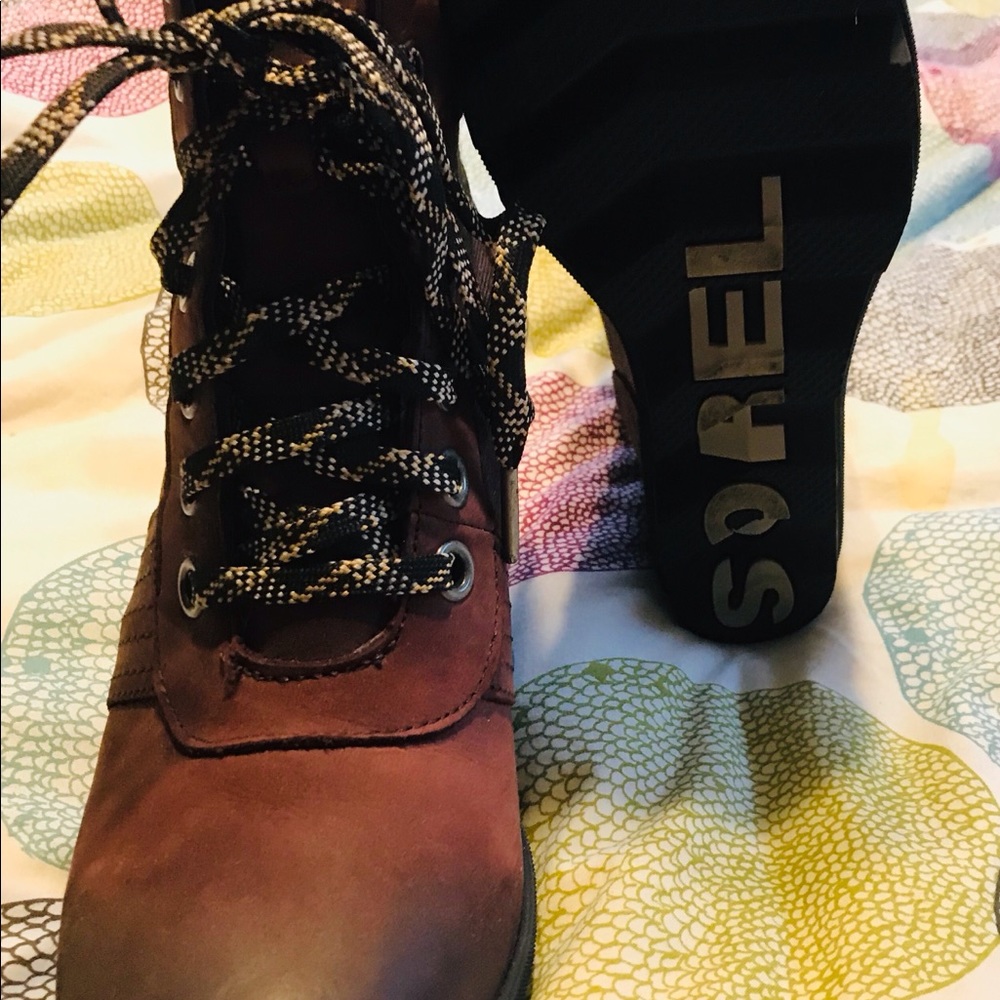 Joan of artic PDX wedge